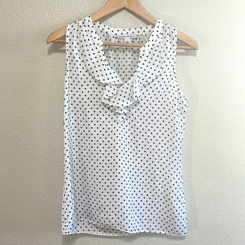 Banana Republic Pokka Dots Sleeveless Shirt